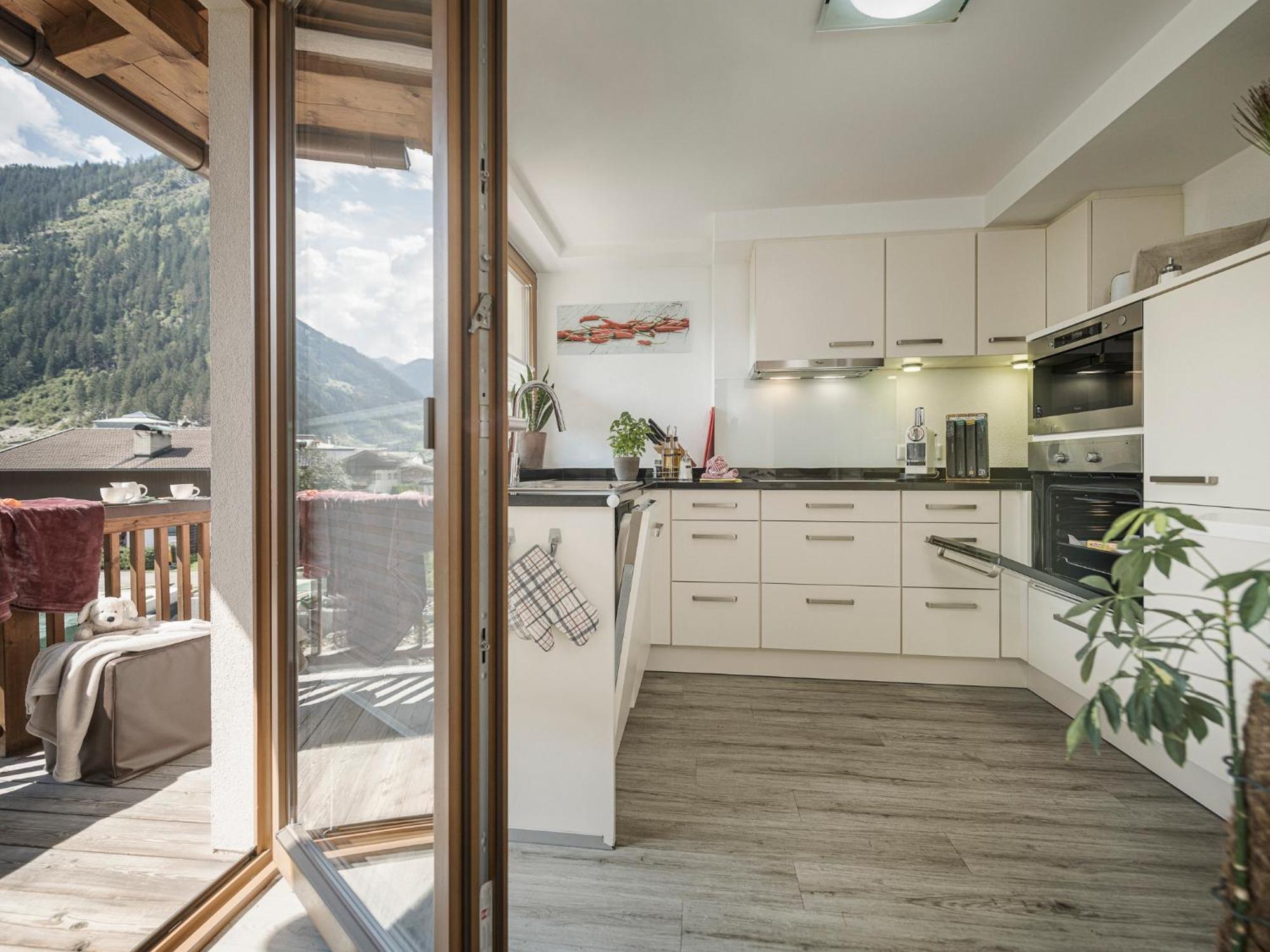 Apart Central - Premium Mountain&Garden Mayrhofen Dış mekan fotoğraf