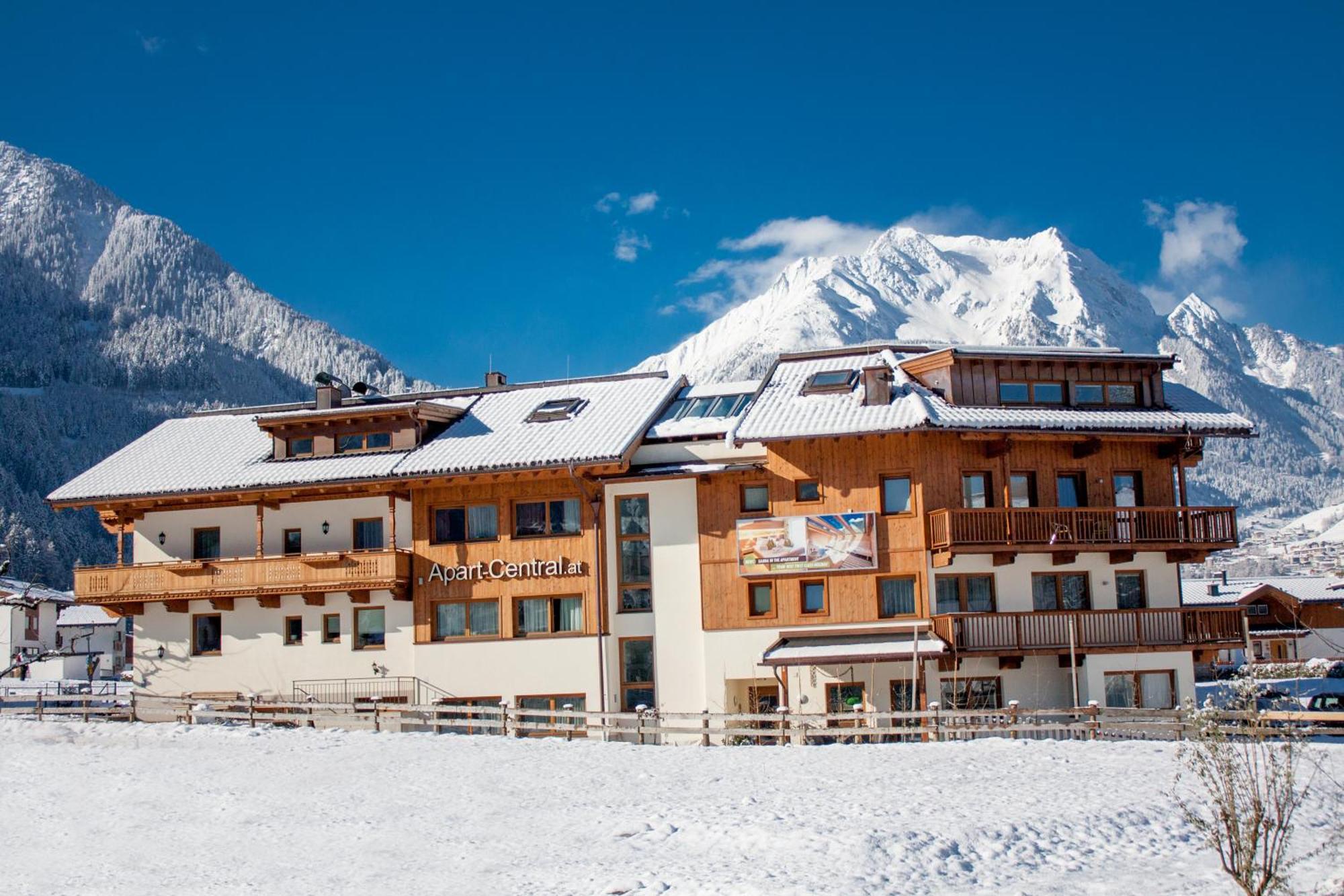 Apart Central - Premium Mountain&Garden Mayrhofen Dış mekan fotoğraf